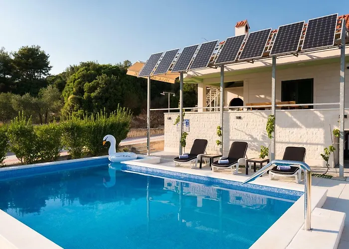 索利图德别墅 希贝尼克