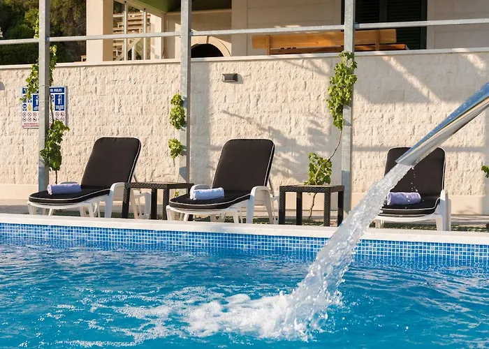 别墅 索利图德别墅 *