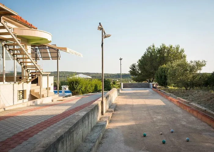 索利图德别墅 *